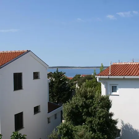 Apartman Mandre 6405b *