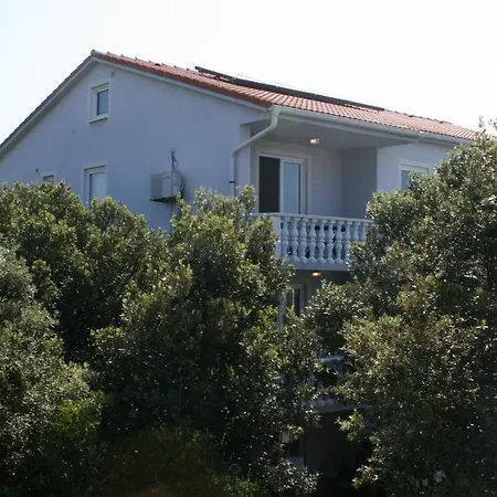 Mandre 6405b Apartment Kolan