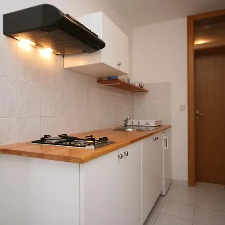 Mandre 6405b Apartment Kolan